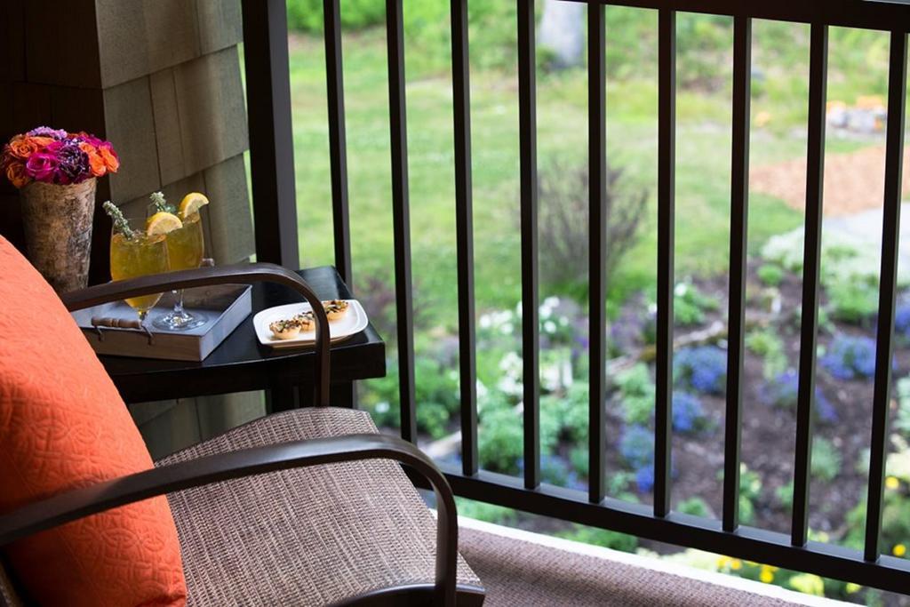 The Lodge At Woodloch Hawley Екстериор снимка