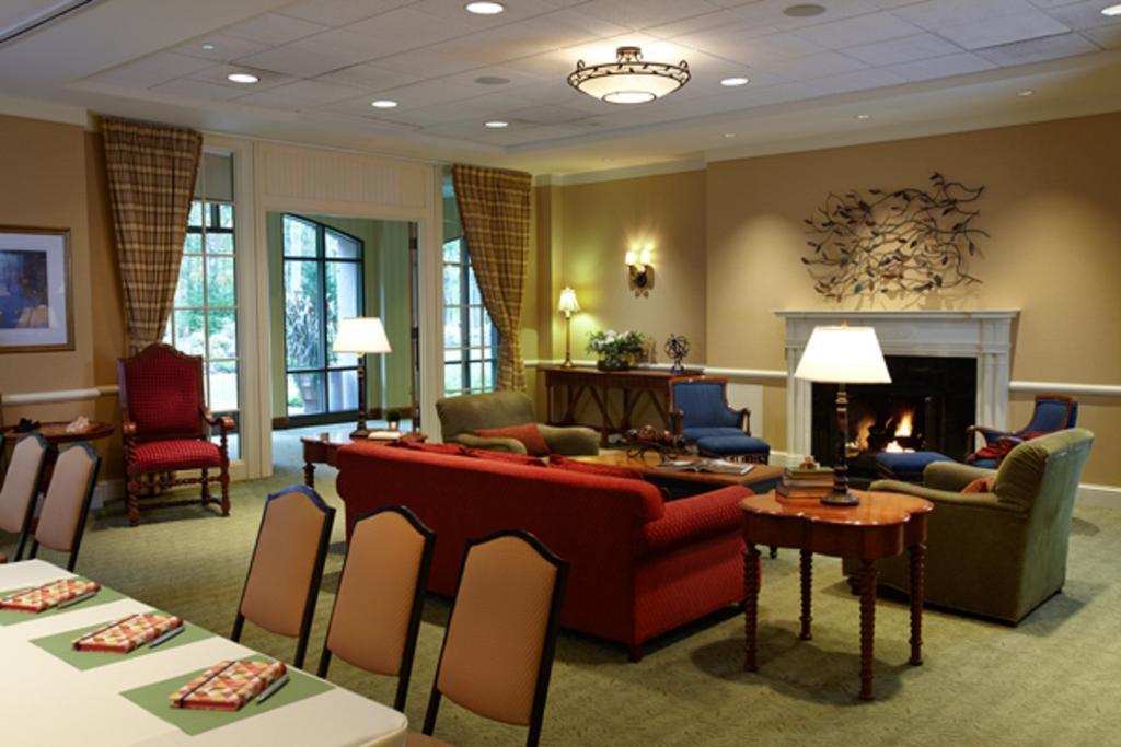 The Lodge At Woodloch Hawley Екстериор снимка