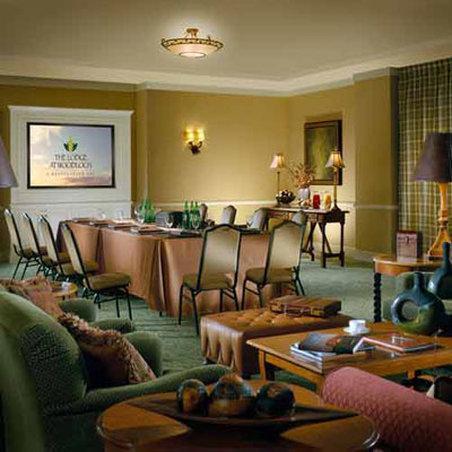 The Lodge At Woodloch Hawley Екстериор снимка