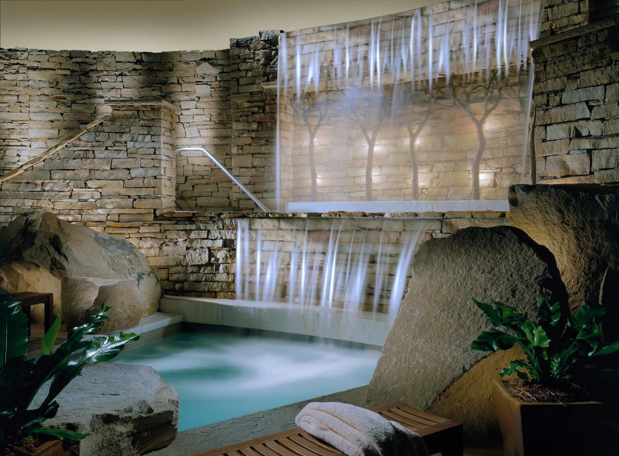 The Lodge At Woodloch Hawley Екстериор снимка